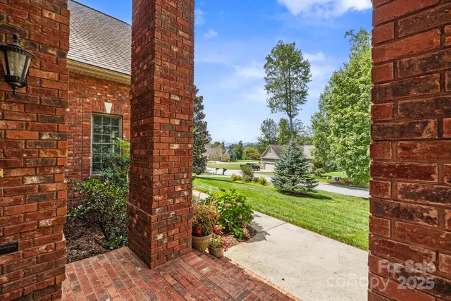 $1,200,000 | 46 Beale Court, Fletcher, NC 28732