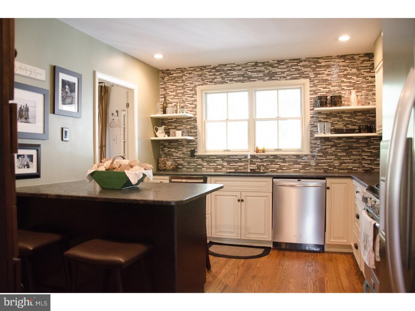 107 Forest Road Moorestown, NJ 08057 - Photo 3 of 25 Gallery Image 3
