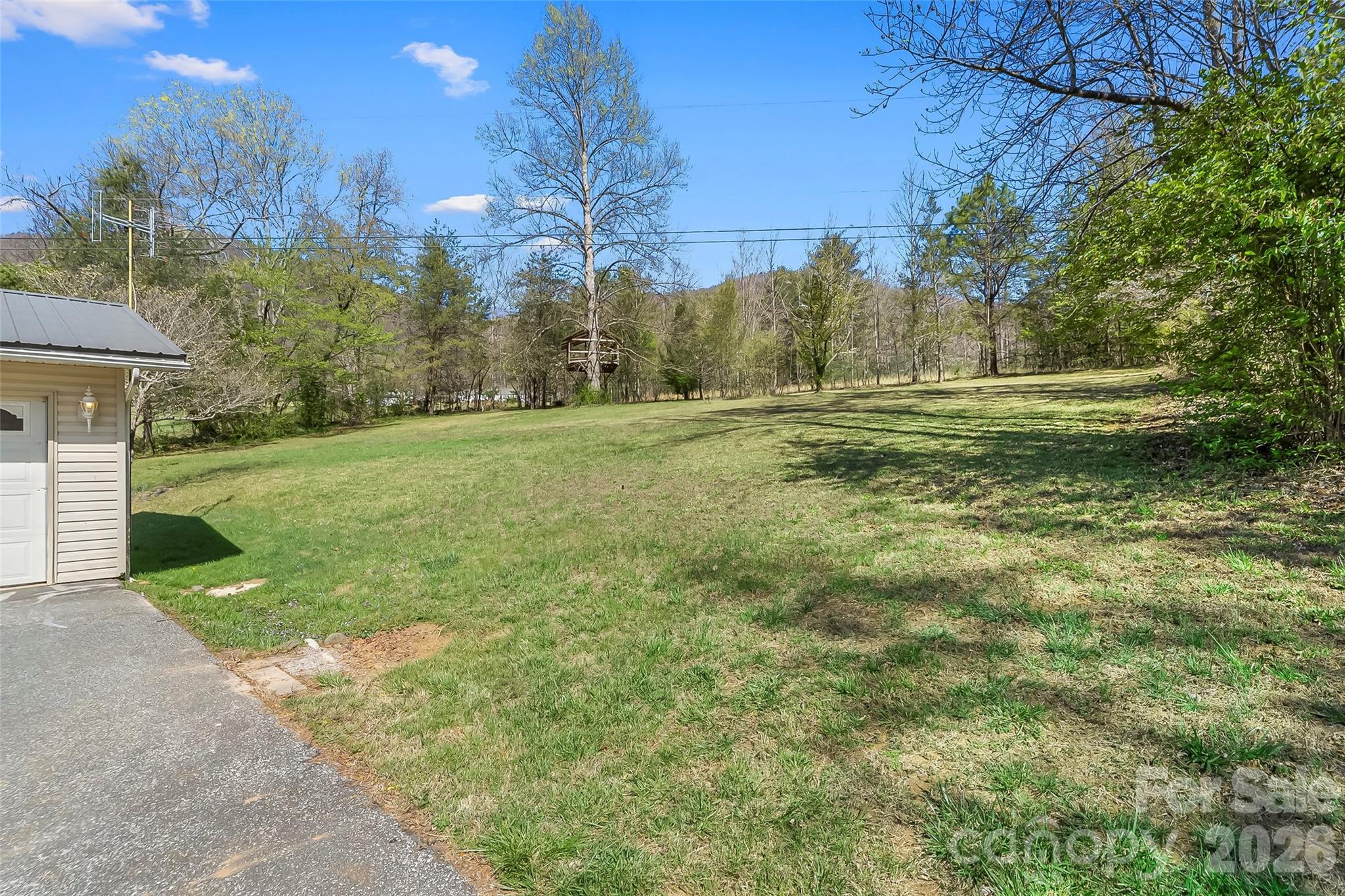 512 Paxton Creek Road Marion, NC 28752 - Photo 31 of 34