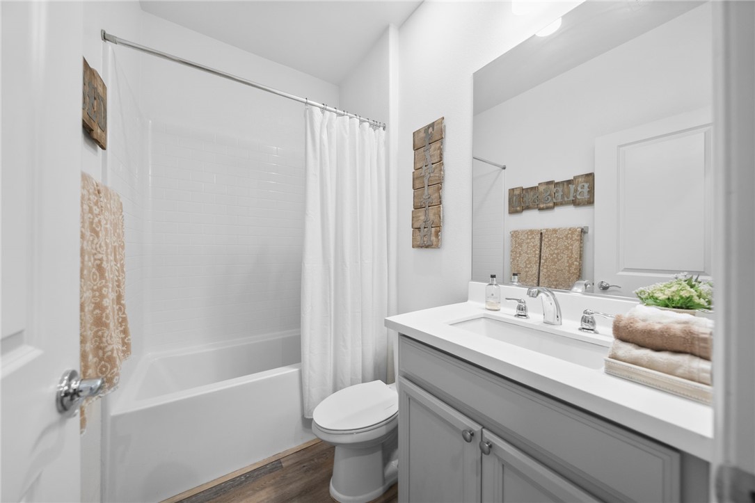 30154 Old Mill Road Menifee, CA 92584 - Photo 11 of 74 Main floor full bathroom