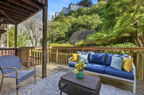 $949,000 | 1160 Clayton Street, Unit 2, San Francisco, CA 94117