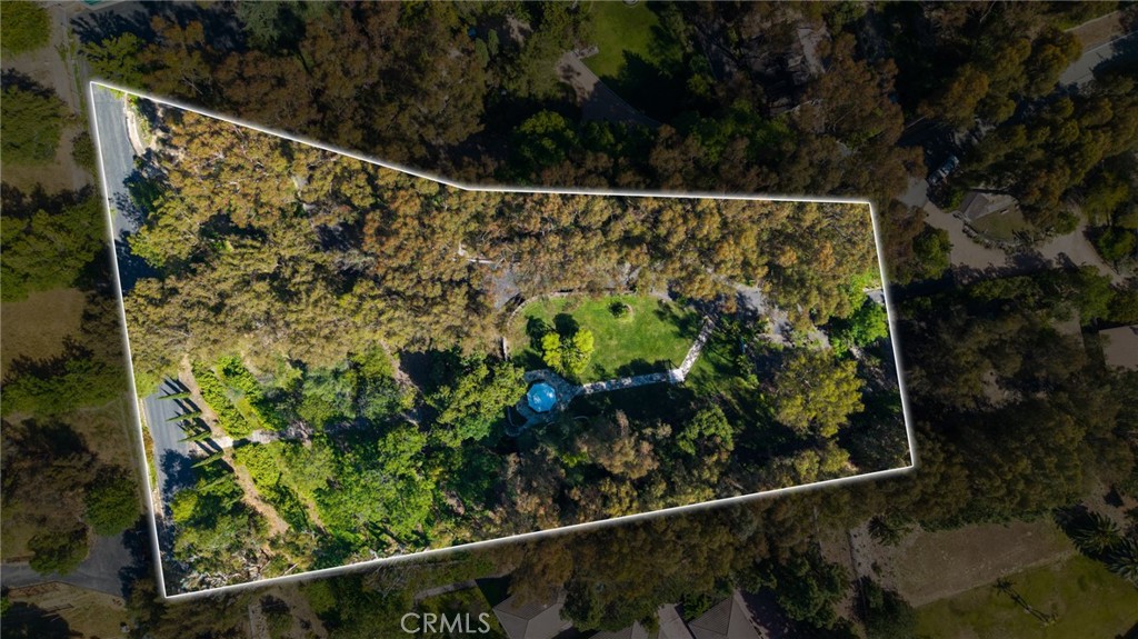 16 Johns Canyon Road Rolling Hills, CA 90274 - Photo 1 of 17 a view of a back yard from a balcony