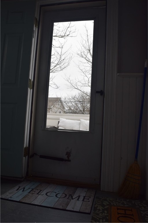 186 Camp Street, Unit 5 Providence, RI 02906 - Photo 17 of 24 private space to balcony