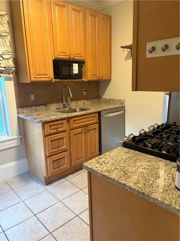 186 Camp Street, Unit 5 Providence, RI 02906 - Photo 7 of 24