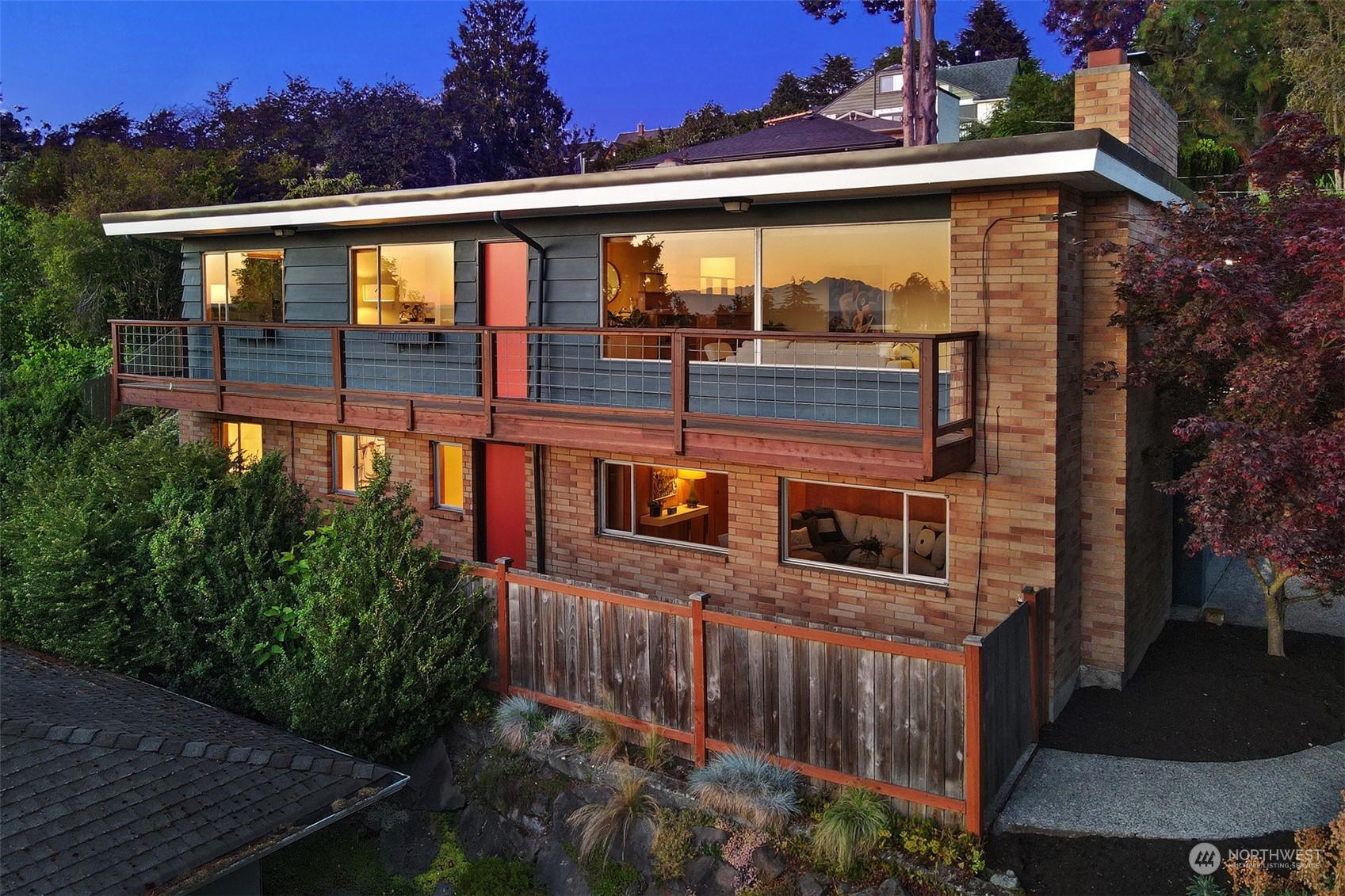 4134 Southwest Frontenac Street Seattle, WA 98136 - Photo 36 of 40 Gallery Image 36
