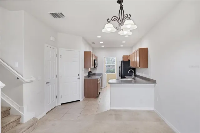 $2,300 | 3760 82nd Ave Circle East, Unit 102, Sarasota, FL 34243