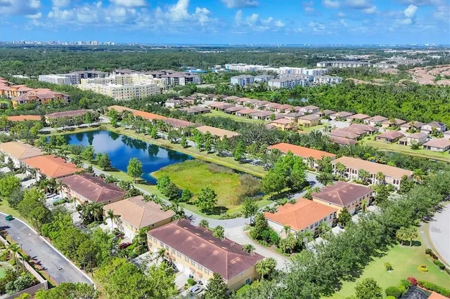 $2,300 | 3760 82nd Ave Circle East, Unit 102, Sarasota, FL 34243