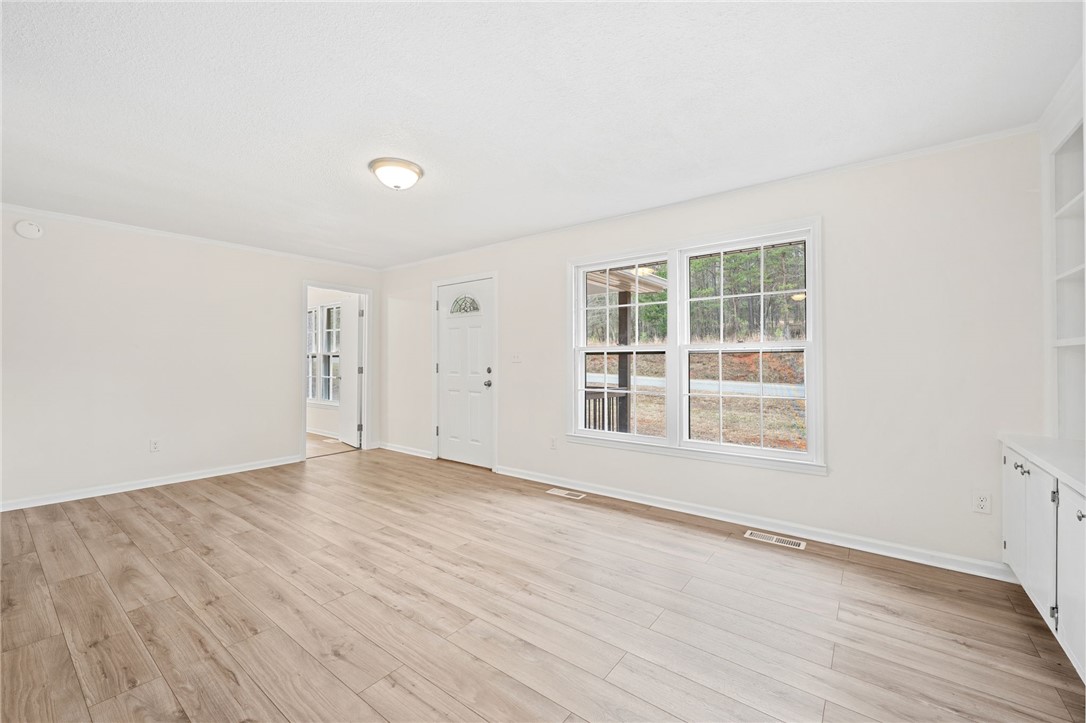 620 Frenge Branch Road Seneca, SC 29672 - Photo 11 of 30 Gallery Image 11