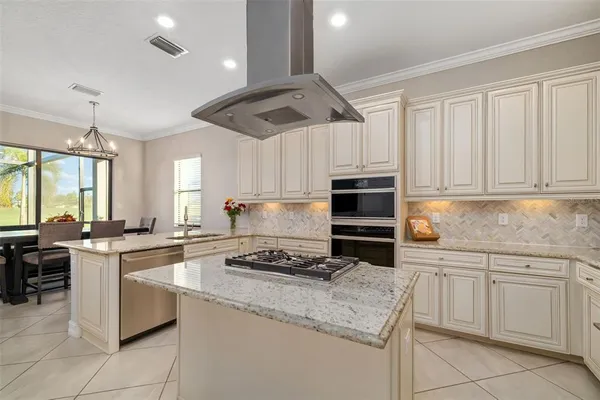 $1,200,000 | 5619 Mulligan Way, Bradenton, FL 34211