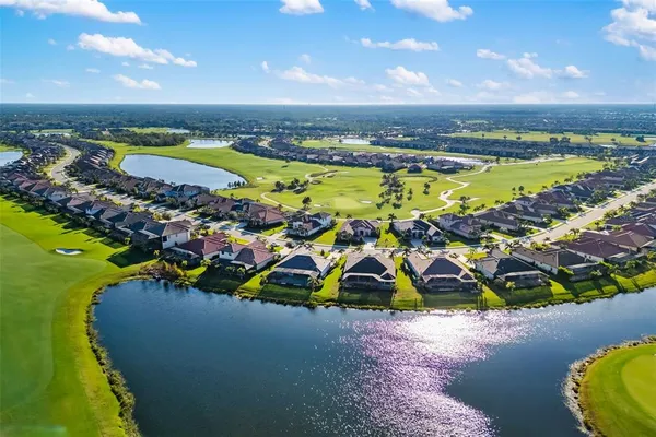 $1,200,000 | 5619 Mulligan Way, Bradenton, FL 34211