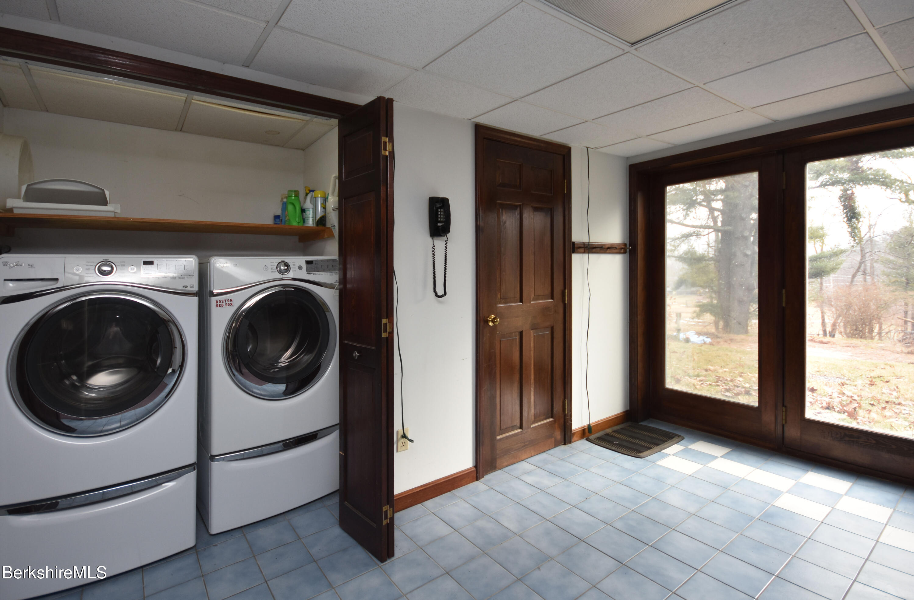 128 Holmes Road Lenox, MA 01240 - Photo 38 of 48 Laundry