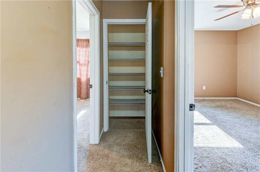 942 Ridge Drive Warrensburg, MO 64093 - Photo 20 of 41