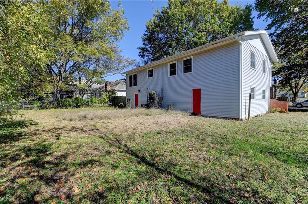 942 Ridge Drive Warrensburg, MO 64093 - Photo 38 of 41