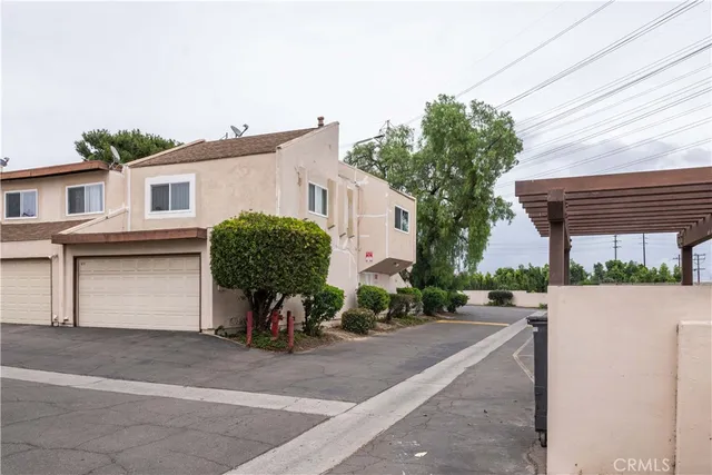 $574,000 | 16710 Orange, Unit L59, Paramount, CA 90723