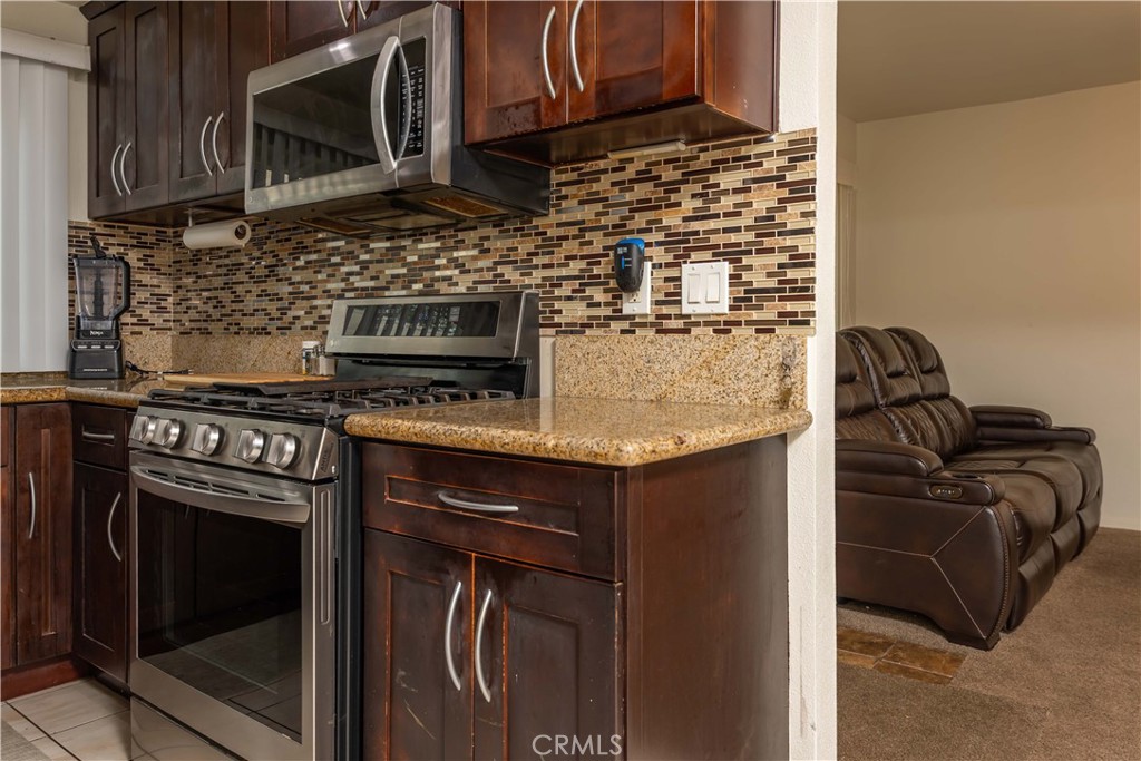 16710 Orange, Unit L59 Paramount, CA 90723 - Photo 5 of 26