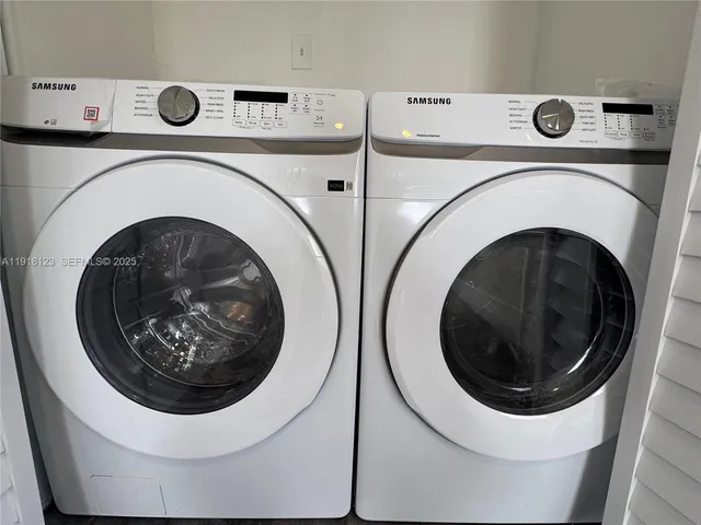 $2,900 | 5611 Southwest 38th Street, Davie, FL 33314