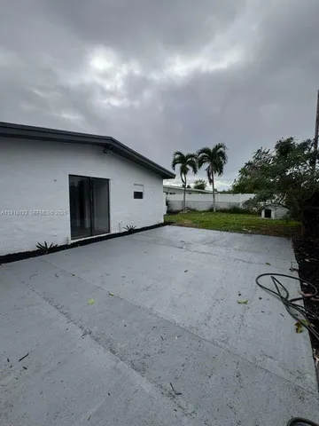 $2,900 | 5611 Southwest 38th Street, Davie, FL 33314