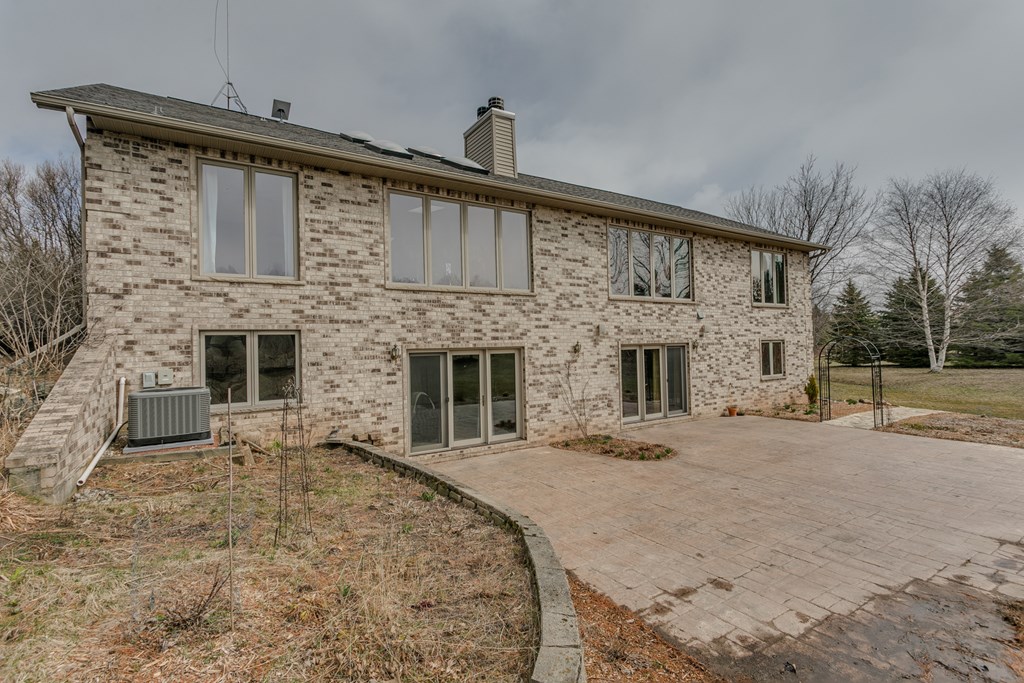 E7009 Jackson Road Algoma, WI 54201 - Photo 46 of 69 Gallery Image 46