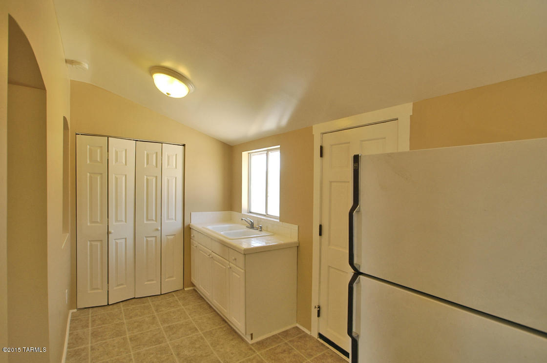 830 East 6th Street Tucson, AZ 85719 - Photo 19 of 27