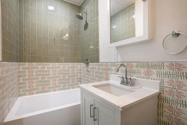 $2,595 | 5318 Trentman Street, Fort Worth, TX 76119