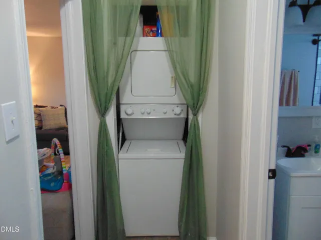 $138,000 | 1400 Roslyn Drive, Unit 7C, Burlington, NC 27215