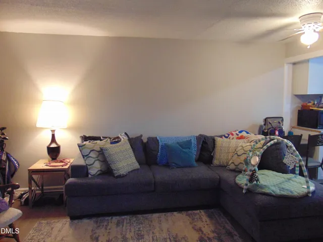 $138,000 | 1400 Roslyn Drive, Unit 7C, Burlington, NC 27215