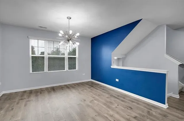 $2,750 | 912 Bradford Drive, Naperville, IL 60563