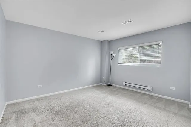 $2,750 | 912 Bradford Drive, Naperville, IL 60563