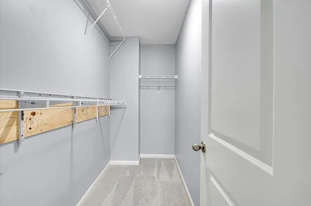 $2,750 | 912 Bradford Drive, Naperville, IL 60563