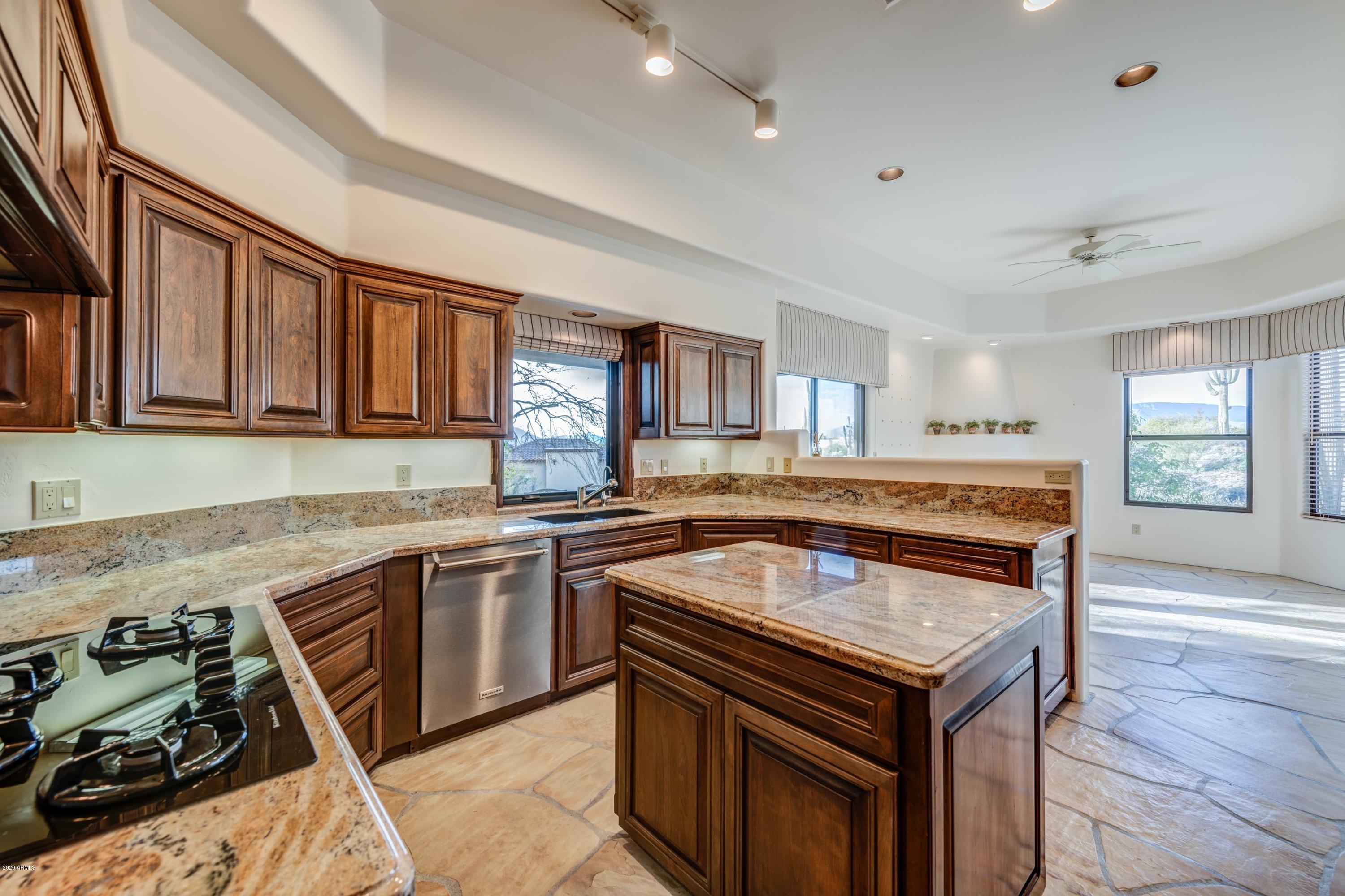 38590 North Rising Sun Road Carefree, AZ 85377 - Photo 16 of 50 Kitchen III