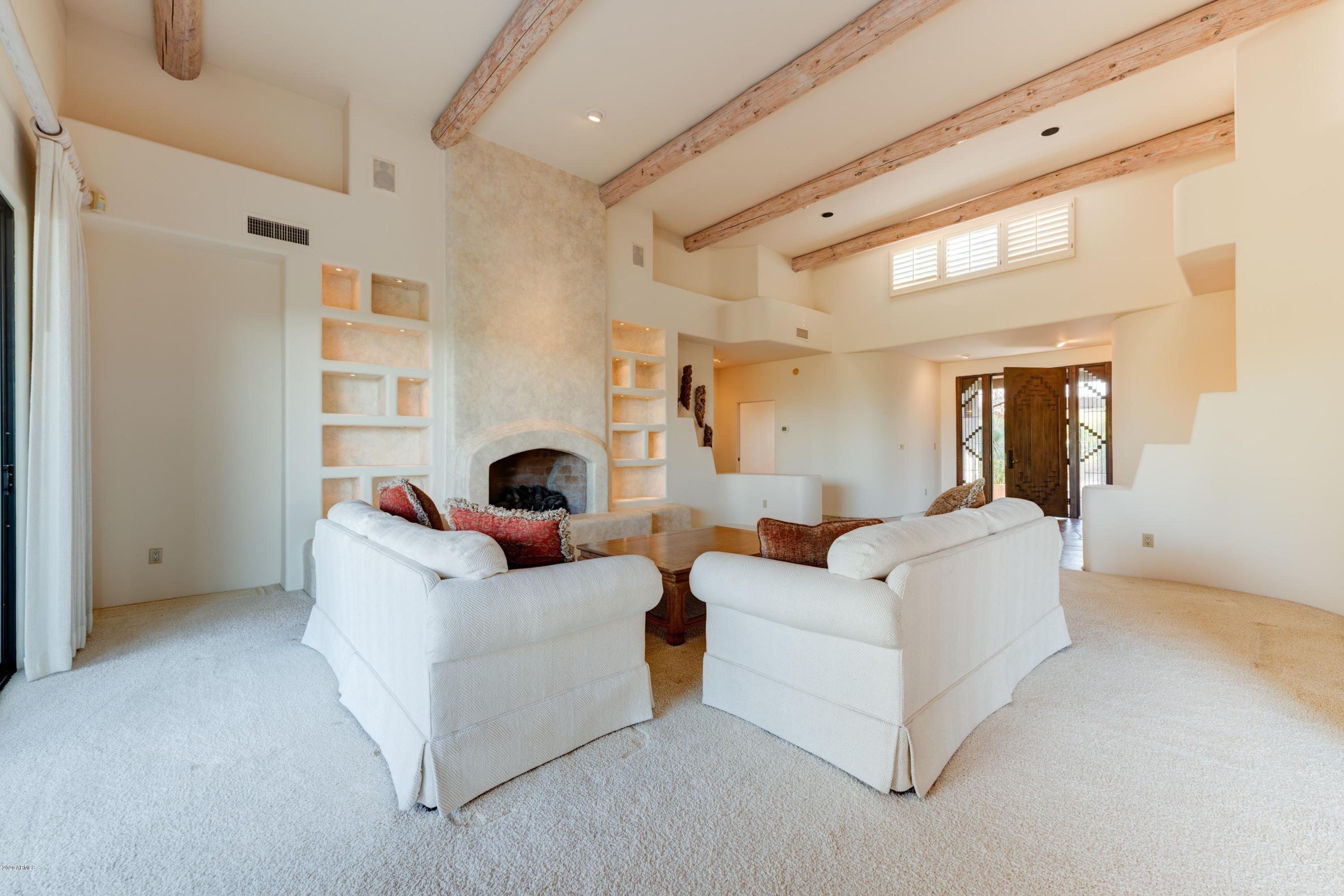 38590 North Rising Sun Road Carefree, AZ 85377 - Photo 8 of 50 Living Room III