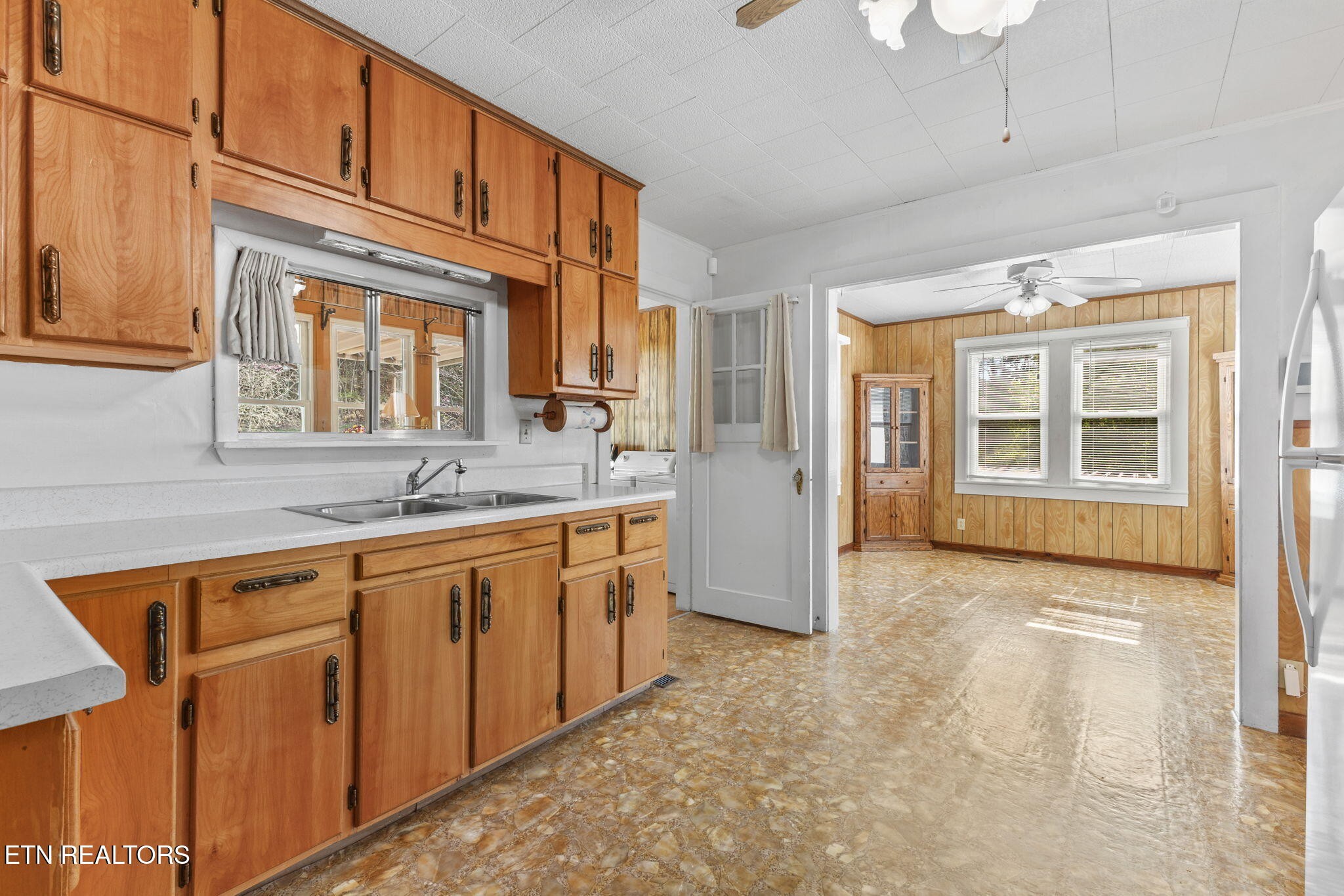 802 Deaderick Road Knoxville, TN 37920 - Photo 18 of 50 Gallery Image 18