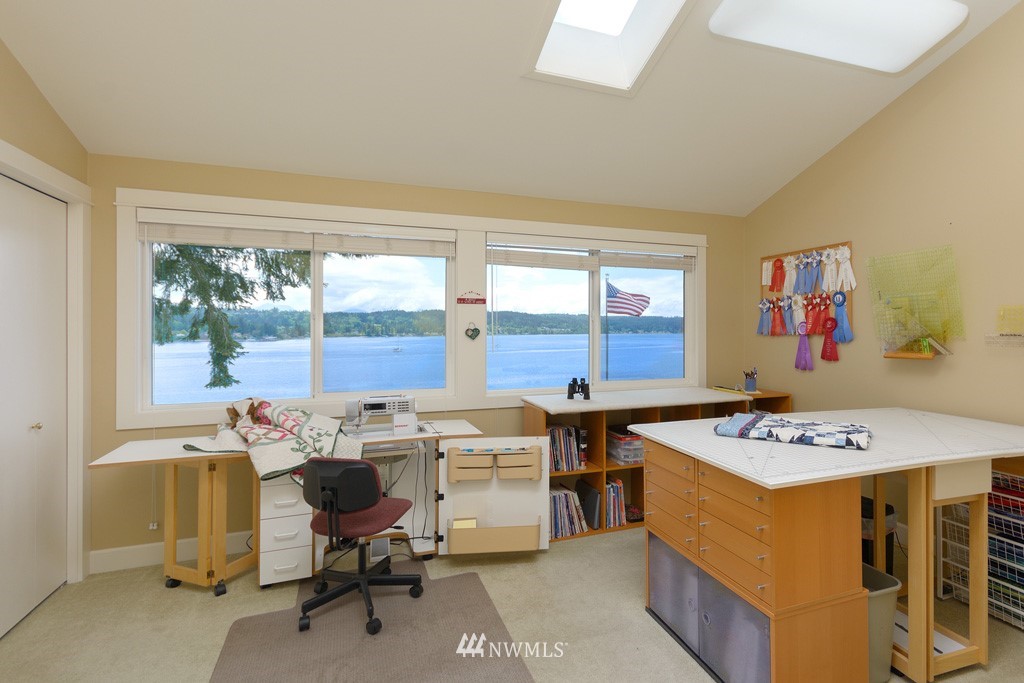 1611 Northeast Jacobson Road Poulsbo, WA 98370 - Photo 16 of 25 Gallery Image 16