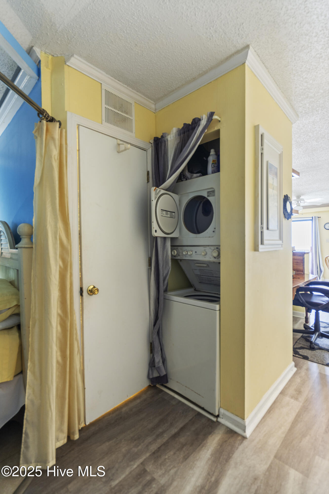 2264 New River Inlet Road, Unit 304 North Topsail Beach, NC 28460 - Photo 11 of 40 mls-DSC03542