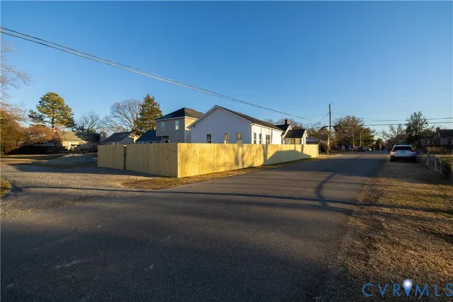 $495,000 | 2524 Kenwood Avenue, Henrico, VA 23228