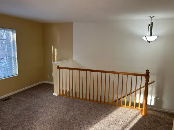 $299,900 | 258 Windsor Court, Unit C, South Elgin, IL 60177