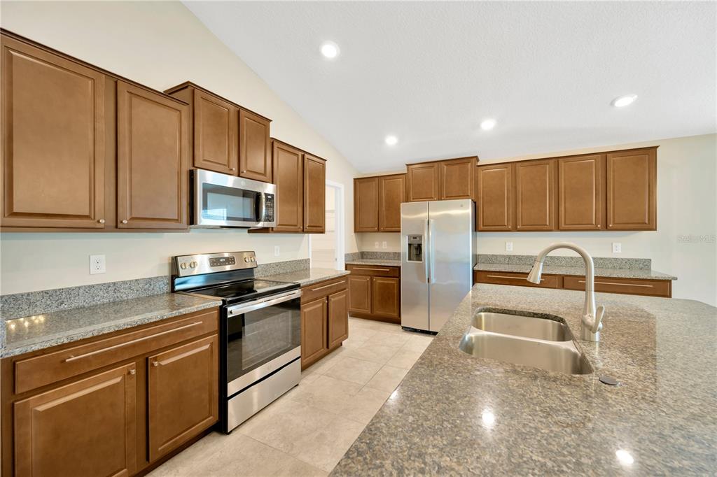 10207 Cakebread Lane Riverview, FL 33578 - Photo 20 of 48