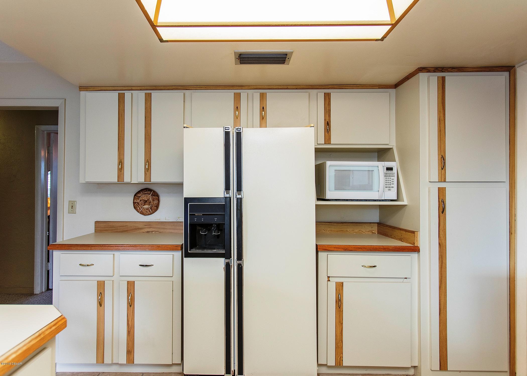 112 Milton Road Daytona Beach, FL 32118 - Photo 13 of 35 kitchen3