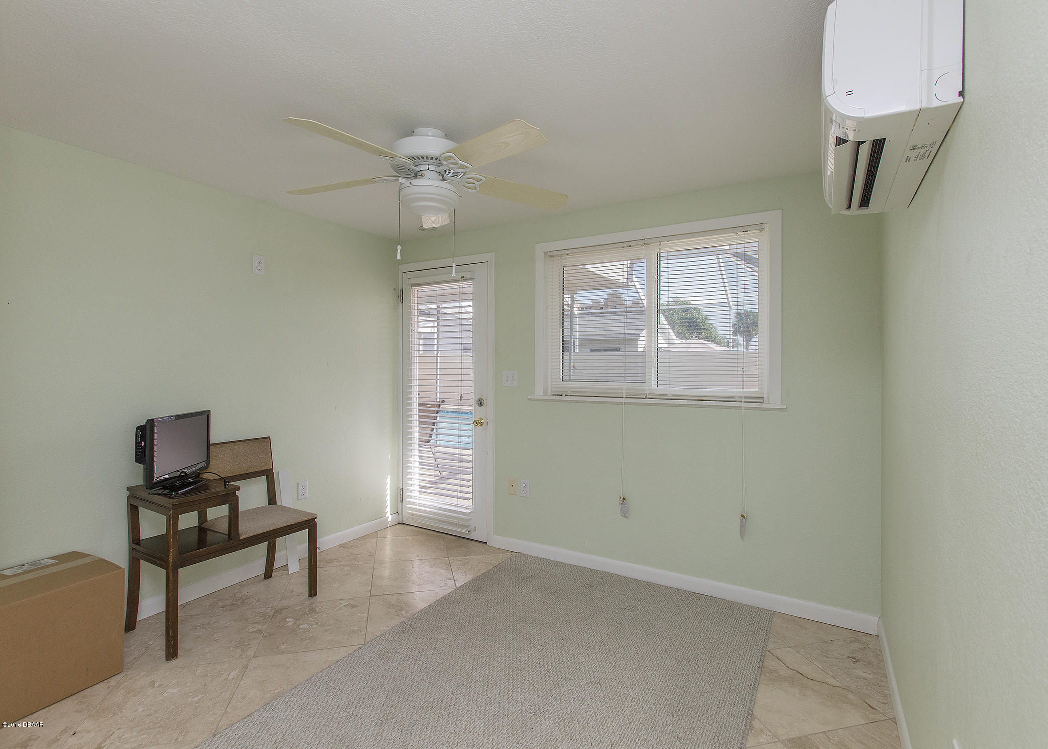 112 Milton Road Daytona Beach, FL 32118 - Photo 30 of 35 Guest Suite
