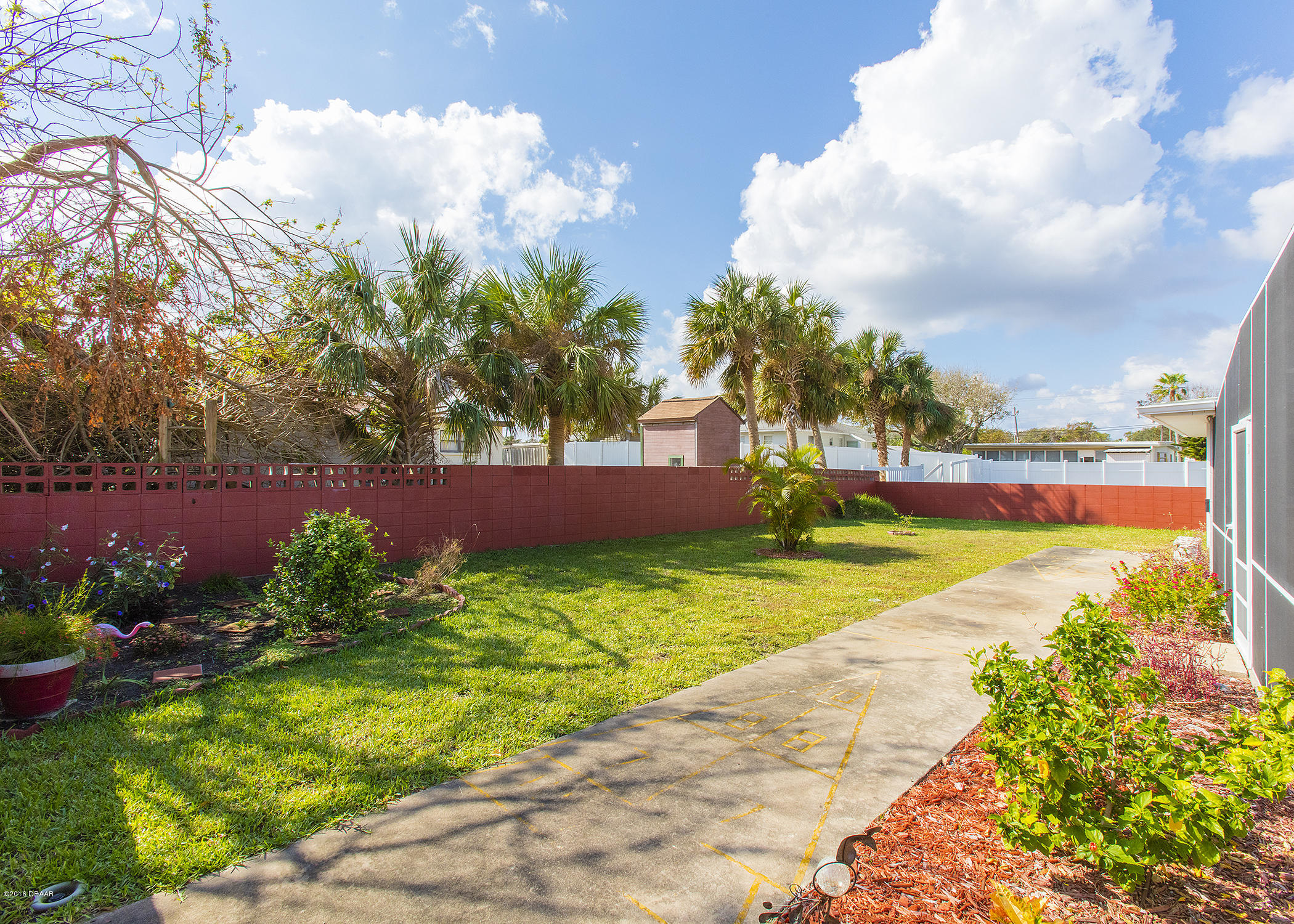 112 Milton Road Daytona Beach, FL 32118 - Photo 31 of 35 yard1
