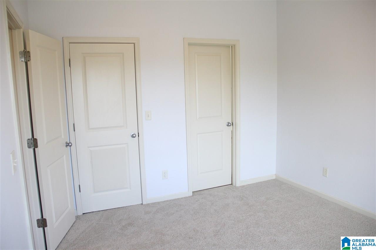 28 Portobello Road, Unit 8 Birmingham, AL 35242 - Photo 43 of 45