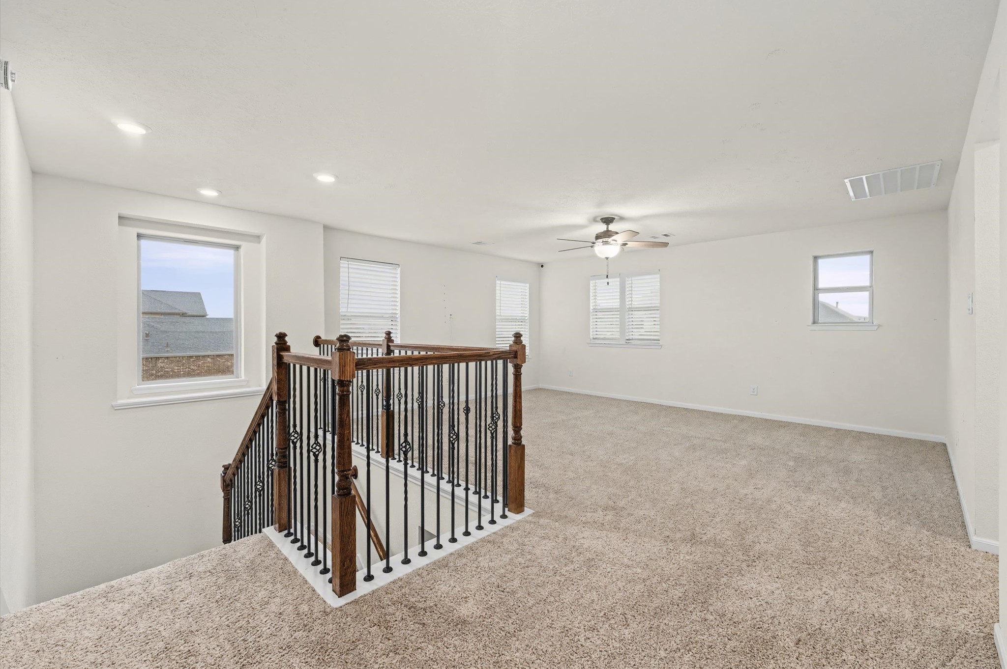 14201 Spring Birch Lane Pearland, TX 77584 - Photo 18 of 31