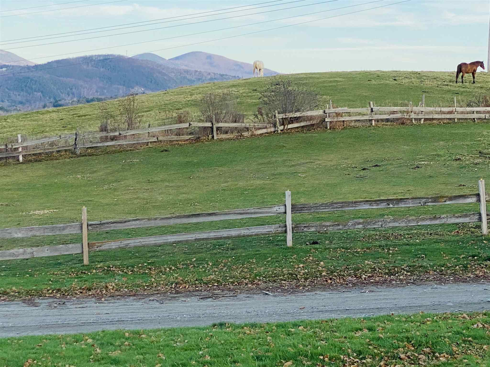 89 Lower Usle Road Barre Town, VT 05641 - Photo 3 of 31