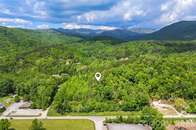a view of a yard with an outdoor space