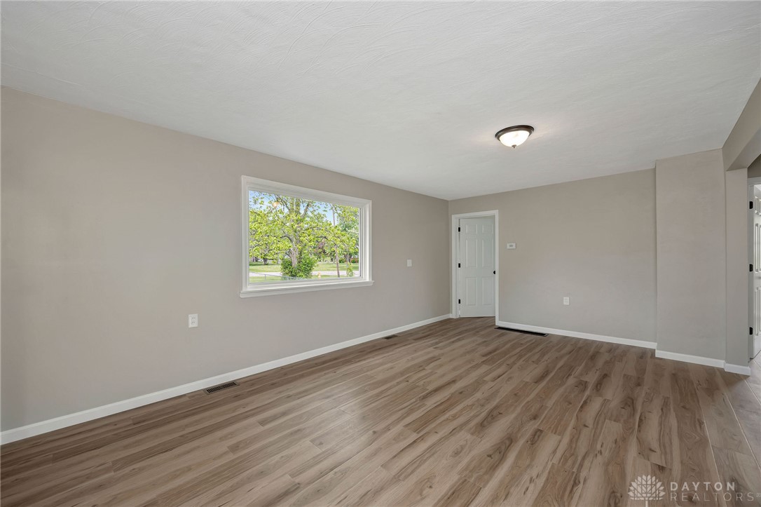 5386 Mosiman Road Middletown, OH 45042 - Photo 11 of 43