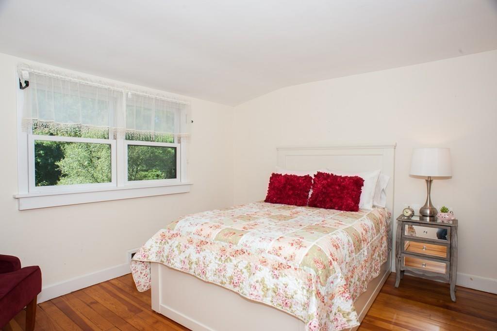266 Kelly Road Northbridge, MA 01534 - Photo 26 of 37