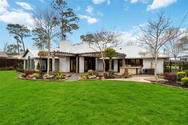 $1,195,000 | 4031 Fernwood Drive, Houston, TX 77021
