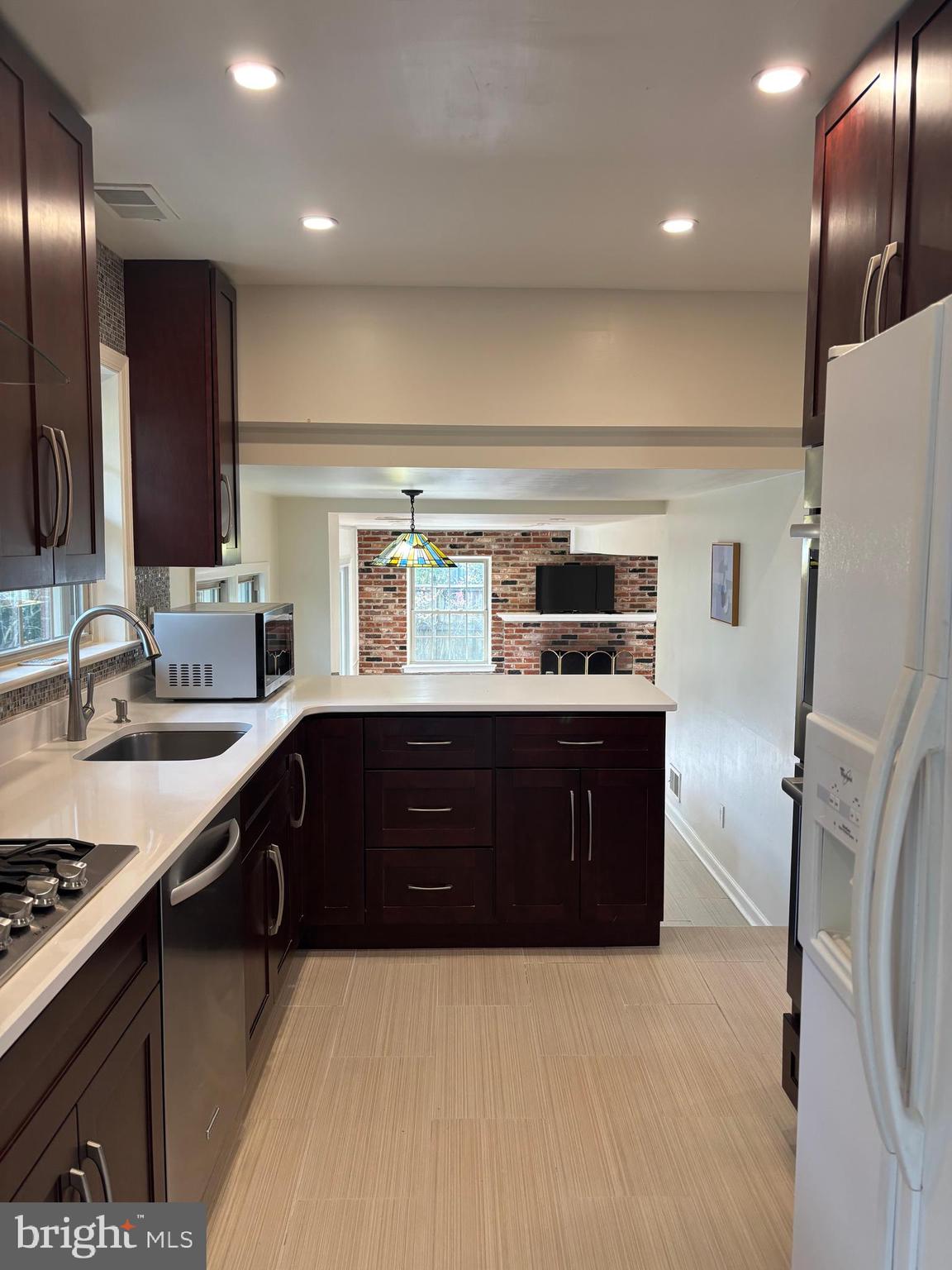 1249 Derbyshire Road Potomac, MD 20854 - Photo 8 of 30 Kitchen