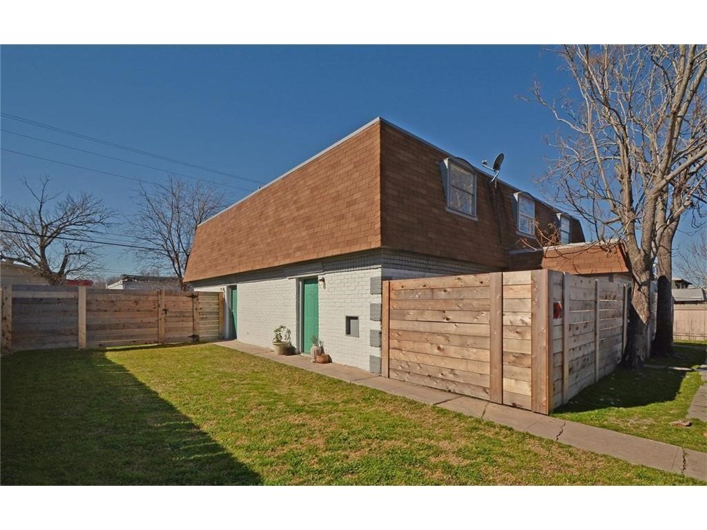 1825 Wooten Park Dr Unit 102  