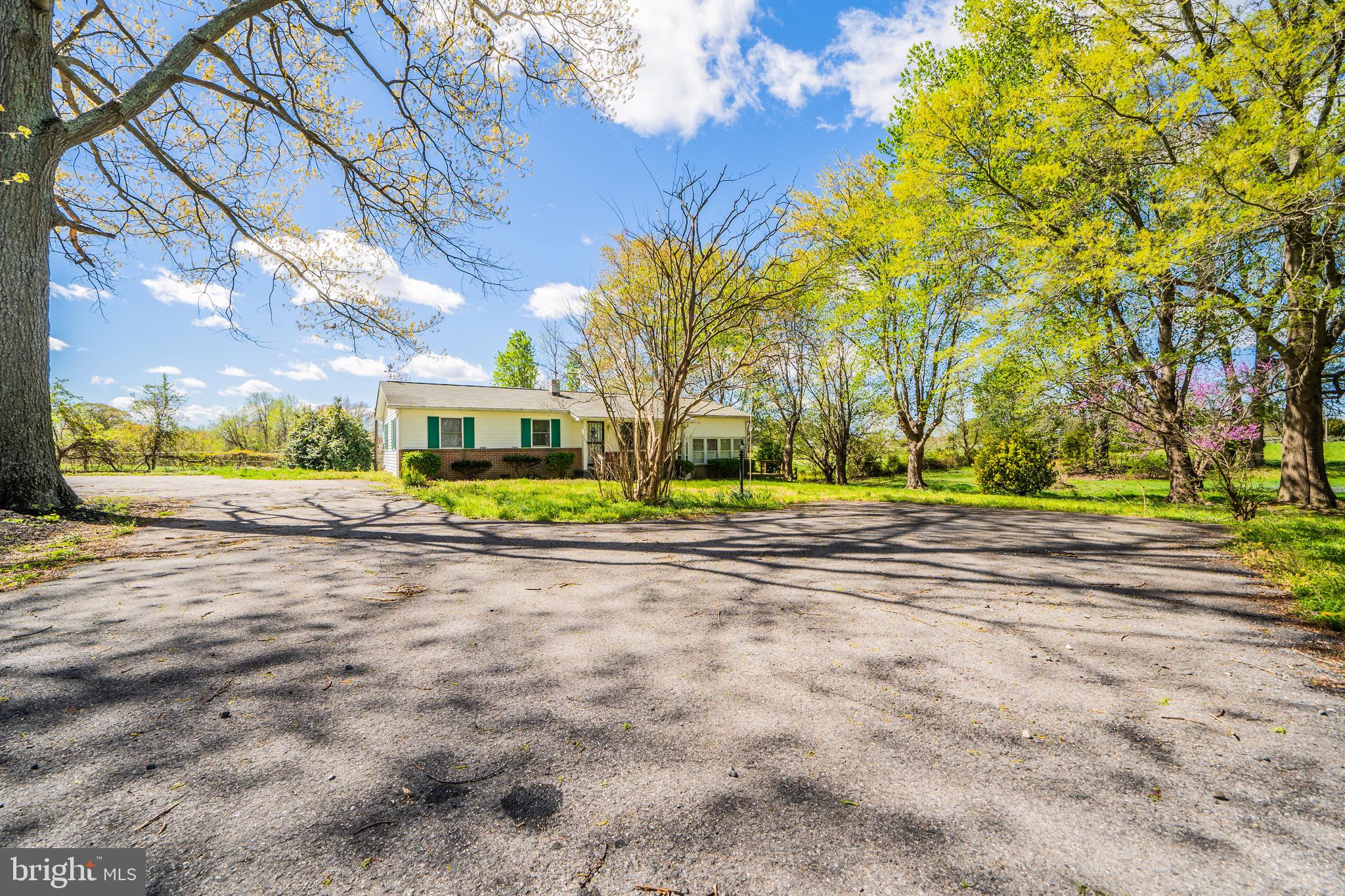 5502 Hallowing Point Road Prince Frederick, MD 20678 - Photo 5 of 28